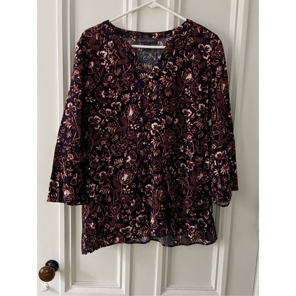 Gloria Vanderbilt navy blue with orange and white floral long sleeve top L